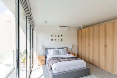 House in Chiang Mai, Thailand 4 bedrooms № 155322 - photo 14