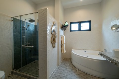 Дом в Чиангмае, Таиланд с 6 спальнями № 155318 - фото 21