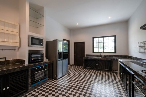 House in Chiang Mai, Thailand 5 bedrooms № 155318 - photo 10