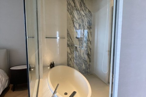 Condo à Sathon, Bangkok, Thaïlande, 2 chambres  № 167214 - photo 5