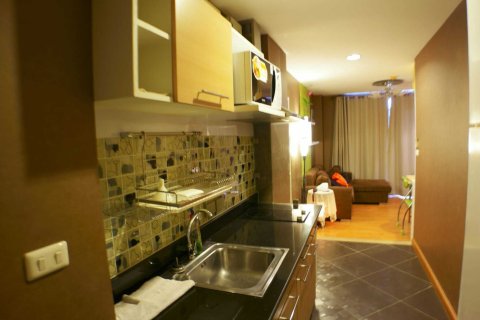 Кондоминиум с 2 спальнями в Клонг Тоэй, Бангкок, Таиланд № 167217 - фото 11