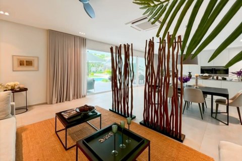 Villa in Hua Hin, Thailand 3 bedrooms № 164085 - photo 25