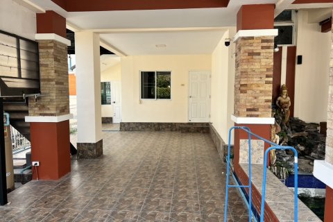 House in San Kamphaeng, Thailand 3 bedrooms № 164084 - photo 8