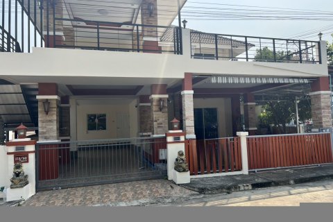 House in San Kamphaeng, Thailand 3 bedrooms № 164084