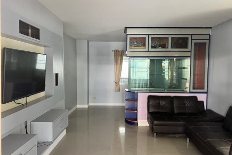 House in San Kamphaeng, Thailand 3 bedrooms № 164084 - photo 22