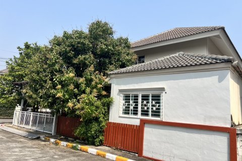 House in San Kamphaeng, Thailand 3 bedrooms № 164084 - photo 4