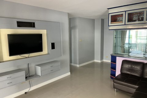 House in San Kamphaeng, Thailand 3 bedrooms № 164084 - photo 21