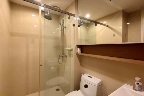 Condo à Watthana, Bangkok, Thaïlande, 1 chambre № 205731 - photo 2