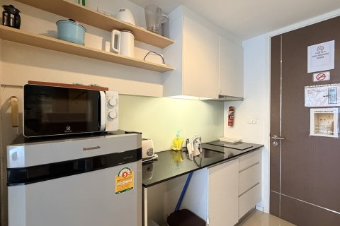 Condo à Watthana, Bangkok, Thaïlande, 1 chambre № 205731 - photo 3