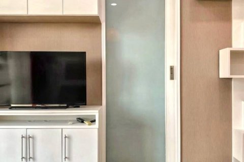 Condo à Bangkok, Thaïlande, 2 chambres  № 120426 - photo 4