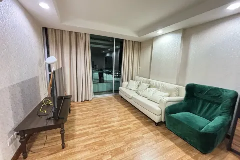 Condo in Din Daeng, Bangkok, Thailand, 2 bedrooms № 167388 - photo 4