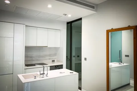 Condo in Watthana, Bangkok, Thailand, 2 bedrooms  № 167393 - photo 5