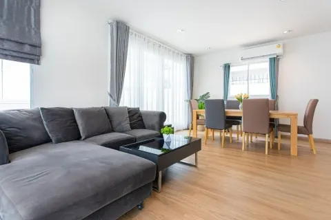 House in Hua Hin, Thailand 4 bedrooms № 160310 - photo 2