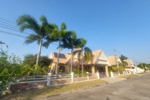 Villa in Hua Hin, Thailand 3 bedrooms № 160314 - photo 12