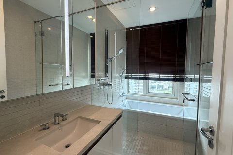 Condo in Pathum Wan, Bangkok, Thailand, 3 bedrooms № 201264 - photo 5