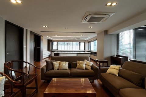 Condo in Pathum Wan, Bangkok, Thailand, 4 bedrooms № 201266 - photo 14