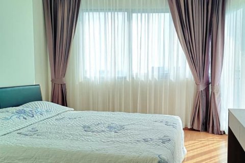 Кондоминиум с 2 спальнями в Хуай Кванге, Бангкок, Таиланд № 140119 - фото 7