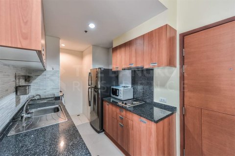 Condo in Bangkok, Thailand, 1 bedroom № 184927 - photo 9