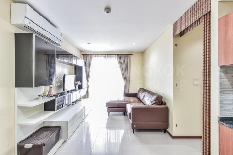 Condo in Bangkok, Thailand, 1 bedroom № 184927 - photo 6