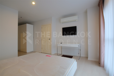 Condo in Bangkok, Thailand, 2 bedrooms  № 184925 - photo 9