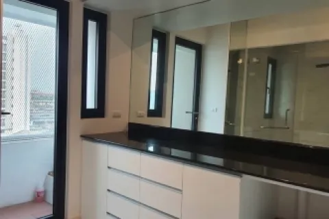 Eigentumswohnung in Huai Khwang, Bangkok, Thailand, 2 Schlafzimmer № 215547 - Foto 3
