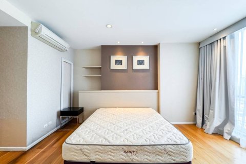 Кондоминиум с 2 спальнями в Бангкоке, Таиланд № 152392 - фото 10