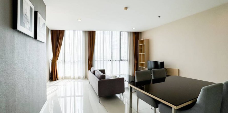 Condo in Bangkok, Thailand, 2 bedrooms  № 152393