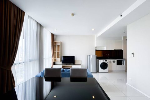 Кондоминиум с 2 спальнями в Бангкоке, Таиланд № 152389 - фото 3