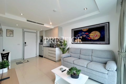 Condo in Pattaya, Thailand, 2 bedrooms № 197682 - photo 3