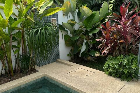 Villa in Phuket, Thailand 3 bedrooms № 168883 - photo 18