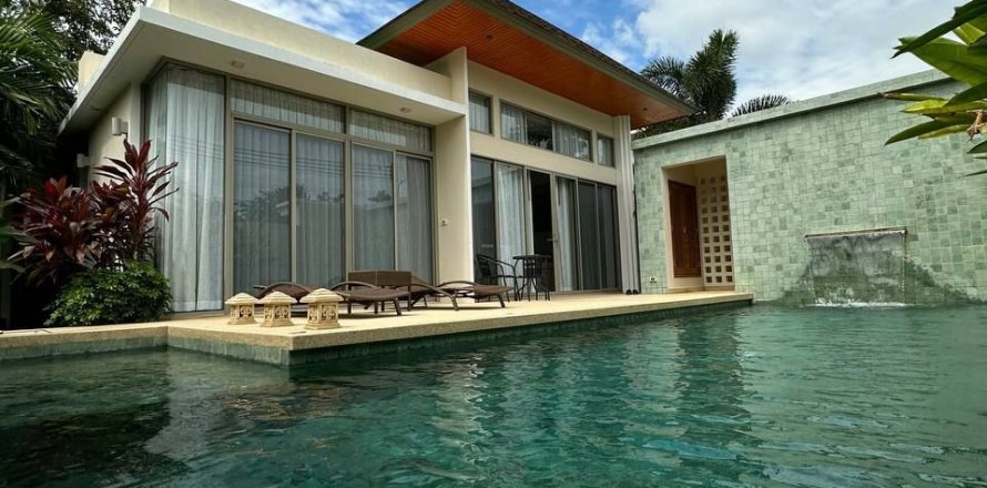 Villa in Phuket, Thailand 3 bedrooms № 168883