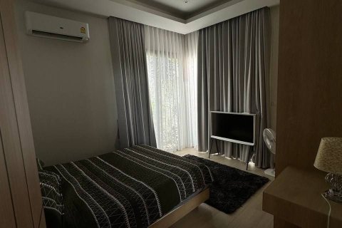 Villa in Phuket, Thailand 3 bedrooms № 168883 - photo 8