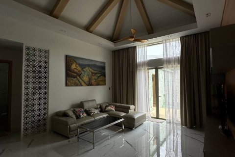 Villa in Phuket, Thailand 3 bedrooms № 168883 - photo 6