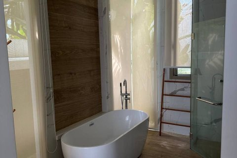 Villa in Phuket, Thailand 3 bedrooms № 168883 - photo 13