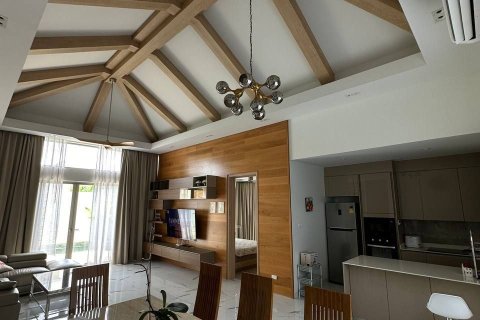 Villa in Phuket, Thailand 3 bedrooms № 168883 - photo 3