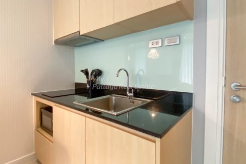 Condo in Pattaya, Thailand, 1 bedroom № 205117 - photo 6