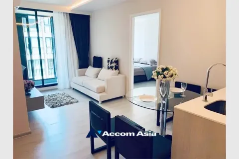 Condo à Khlong Toei, Bangkok, Thaïlande, 2 chambres  № 217315
