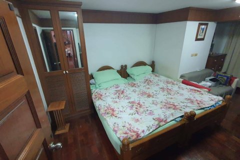 Condo in Suan Luang, Bangkok, Thailand, 2 bedrooms  № 148088 - photo 3