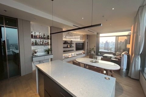 Кондоминиум с 2 спальнями в Ваттхане, Бангкок, Таиланд № 148087 - фото 1