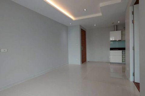 Студия в кондо в Ваттхане, Бангкок, Таиланд № 138923 - фото 4