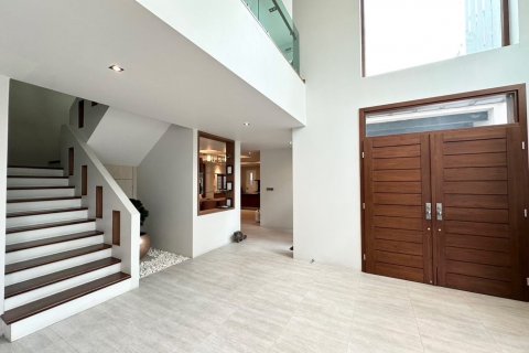 Duplex in Chatuchak, Bangkok, Thailand 5 bedrooms № 138929 - photo 5