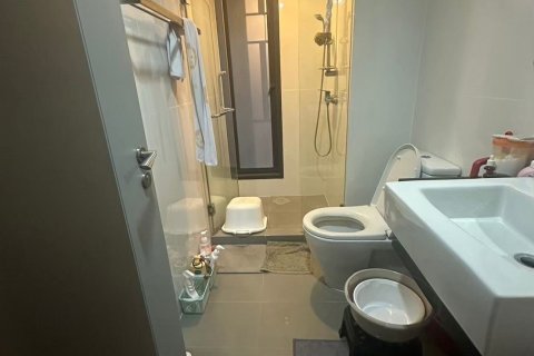 Condo à Khlong Toei, Bangkok, Thaïlande, 2 chambres  № 152242 - photo 8