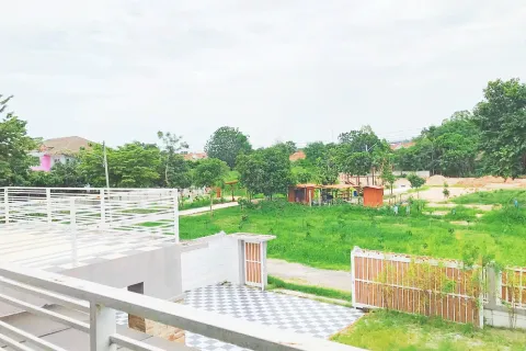 Maison à Ban Chang, Thaïlande 4 chambres № 170975 - photo 21