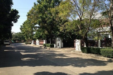 House in Prawet, Bangkok, Thailand 3 bedrooms № 170977 - photo 3