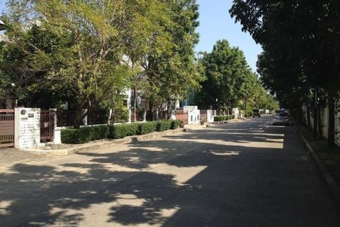 House in Prawet, Bangkok, Thailand 3 bedrooms № 170977 - photo 4