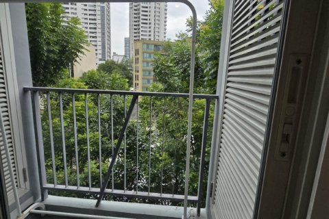 Studio dans le Condo à Watthana, Bangkok, Thaïlande  № 170980 - photo 16