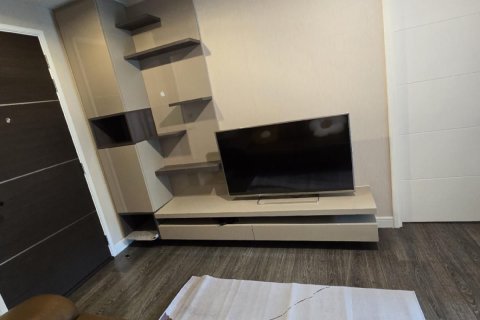 Studio dans le Condo à Watthana, Bangkok, Thaïlande  № 170980 - photo 8