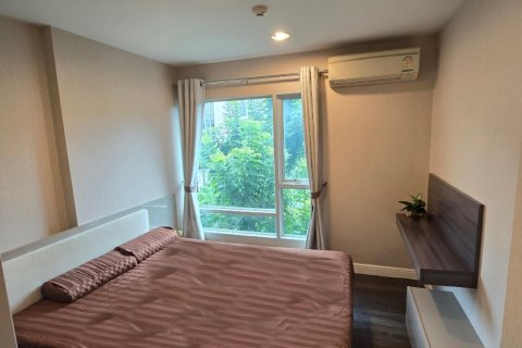 Studio dans le Condo à Watthana, Bangkok, Thaïlande  № 170980 - photo 4