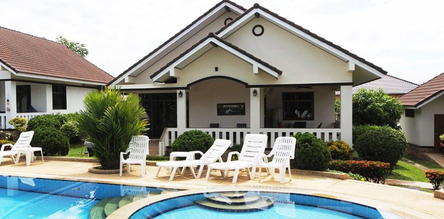 Вилла в Районге, Таиланд с 2 спальнями  № 170981