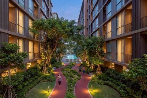 Apartamento de 2 habitaciones en Pattaya, Tailandia № 233647 - foto 11